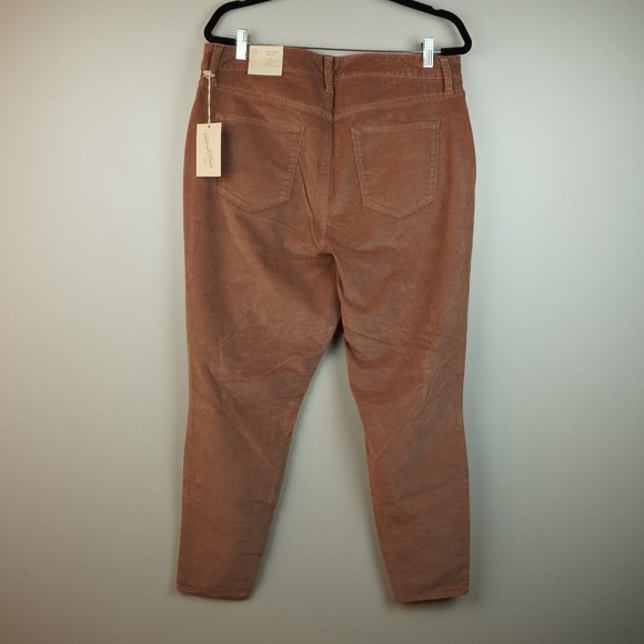 Universal Thread High‎ Rise Skinny Light Brown Corduroy Pants Size 16W - Picture 8 of 10